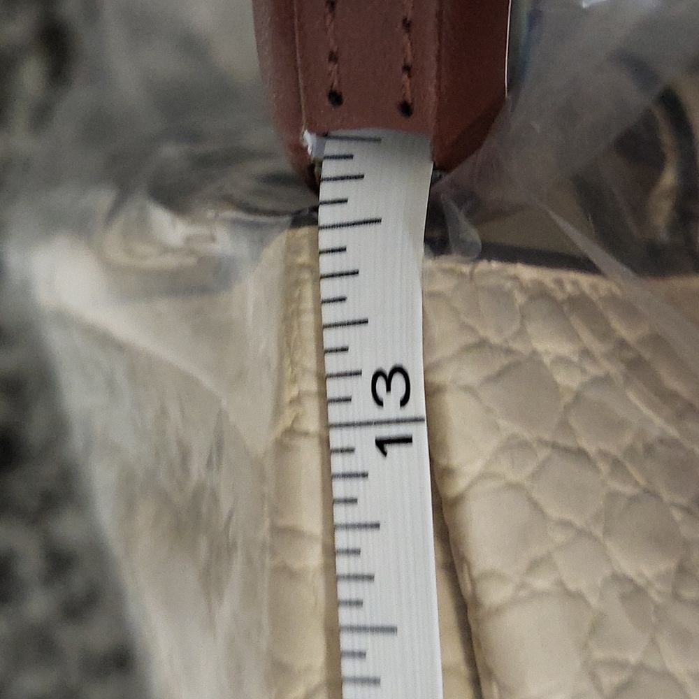 Antonio Melani NWT Exotic Tote Stone - Picture 14 of 15